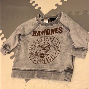 Hm sweater. Trendy and Stylish